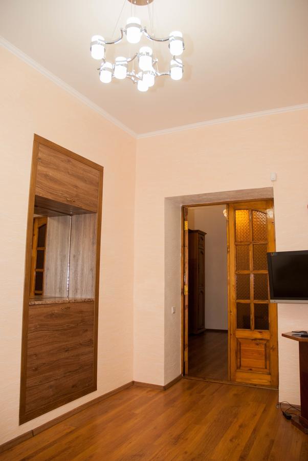 Bazar Apartment Chisinau Ngoại thất bức ảnh