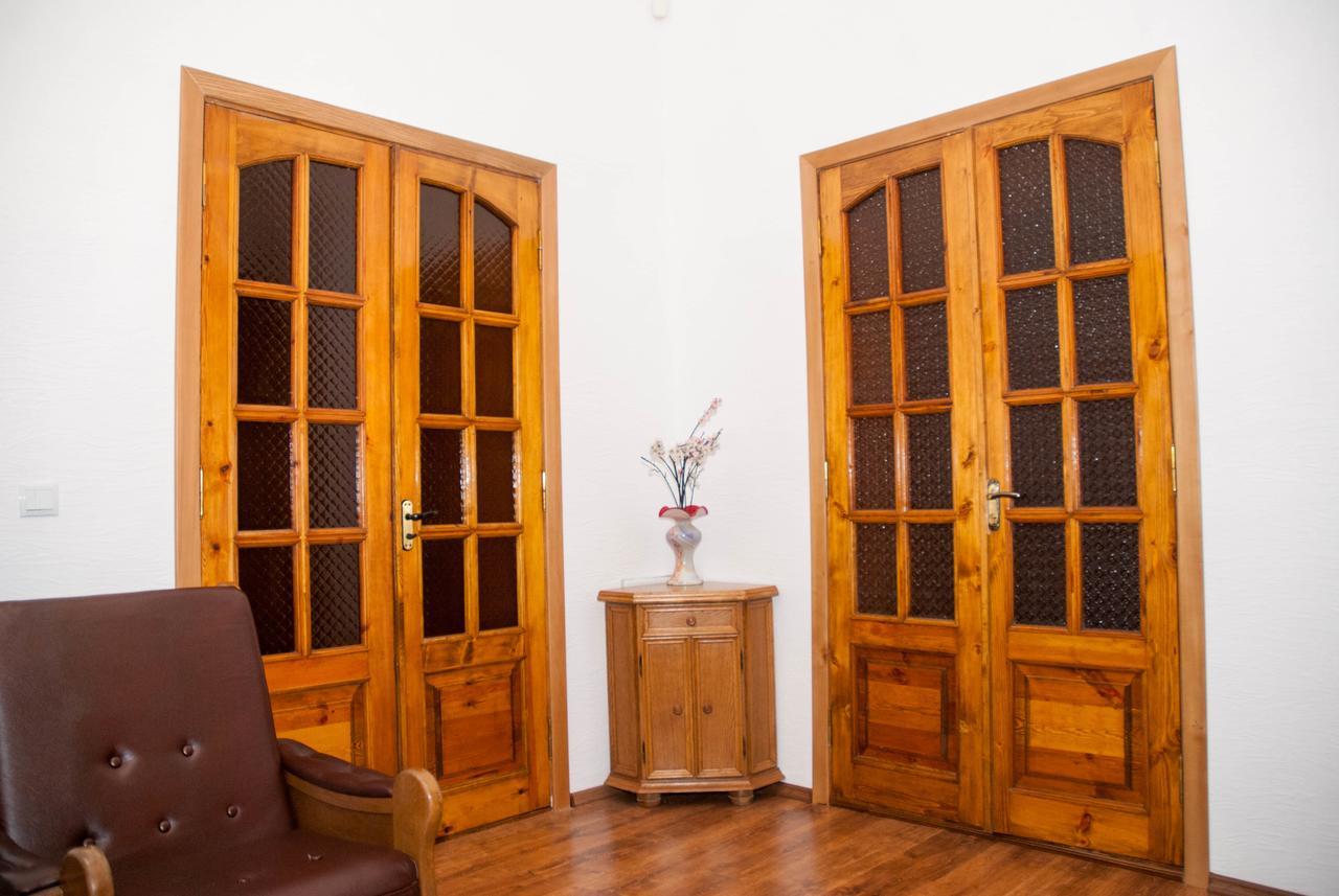 Bazar Apartment Chisinau Ngoại thất bức ảnh